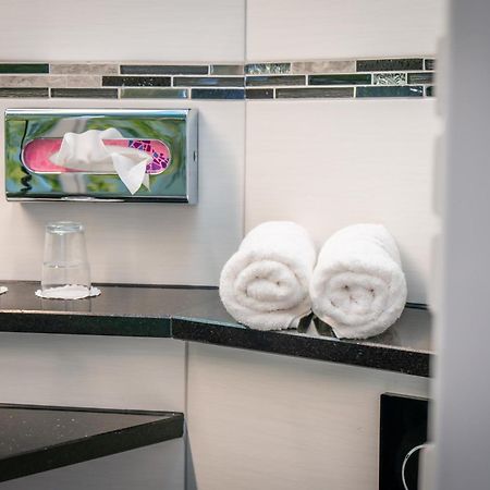 Landhotel Zur Gruenen Kutte Bernshausen Экстерьер фото