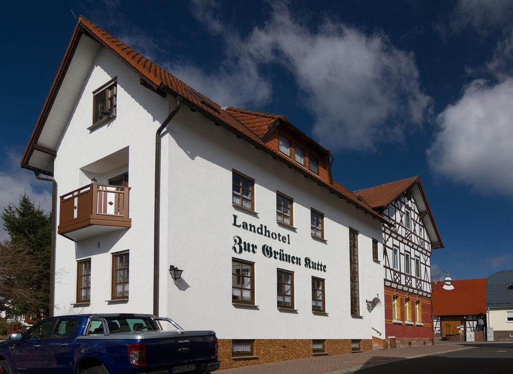 Landhotel Zur Gruenen Kutte Bernshausen Экстерьер фото