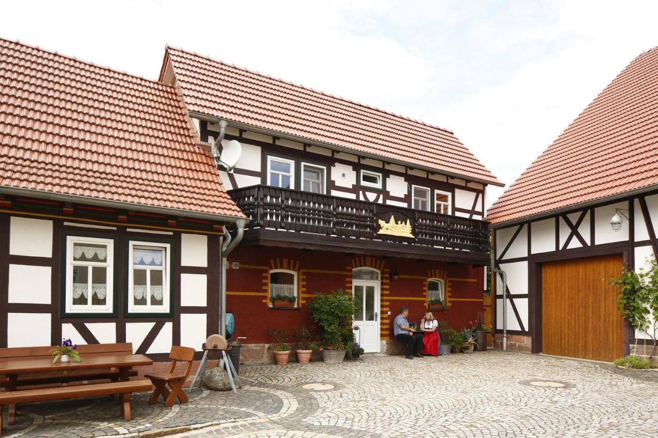 Landhotel Zur Gruenen Kutte Bernshausen Экстерьер фото